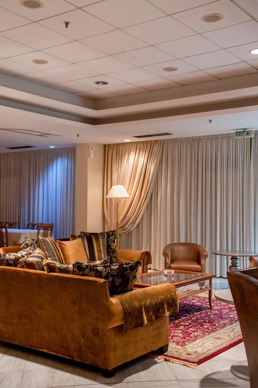 Fthia Hotel Ламия Экстерьер фото