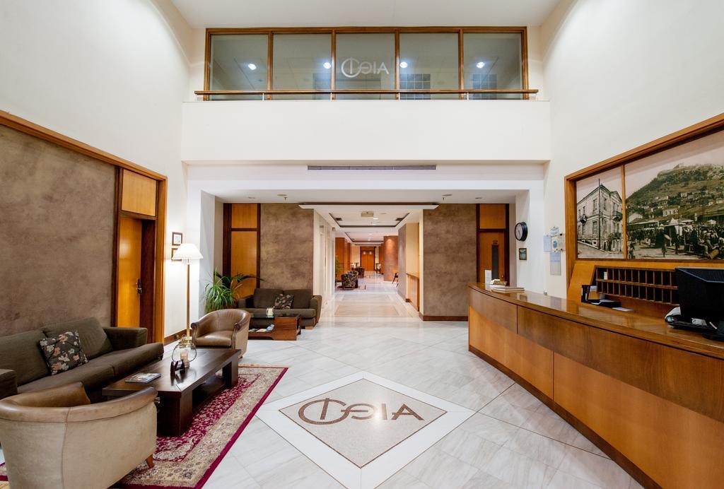 Fthia Hotel Ламия Экстерьер фото